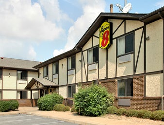 Super 8 Motel